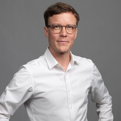Pablo Schmid, Cometas CEO